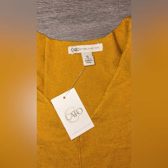 Cato Size Small Mustard Yellow Sweater Blouse Vneck Buttery Soft New W Tags! - Picture 3 of 6